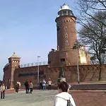 W Kolobrzegu Blisko Plazy, Parku I Promenady