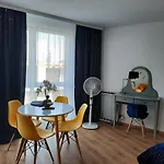 Apartment W Kolobrzegu Blisko Plazy, Parku I Promenady Kolobrzeg