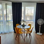 Apartment W Kolobrzegu Blisko Plazy, Parku I Promenady